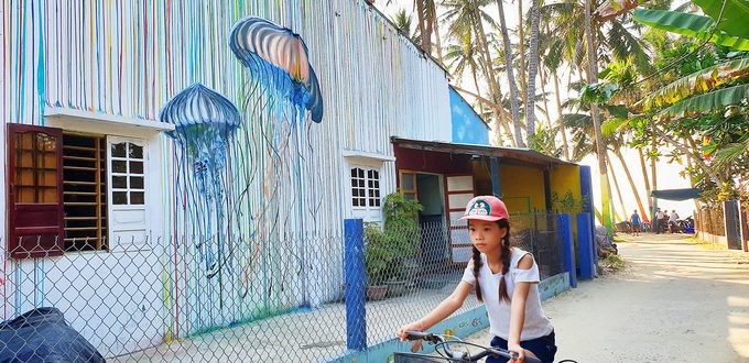 Dự án “Làng tranh Tam Hải” không chỉ tạo thêm nét nghệ thuật cho xã đảo, làm phong phú các loại hình du lịch, địa điểm tham quan từ đó thu hút khách du lịch đến và lưu trú, mà còn góp phần nâng cao ý thức của người dân trong việc bảo vệ môi trường.